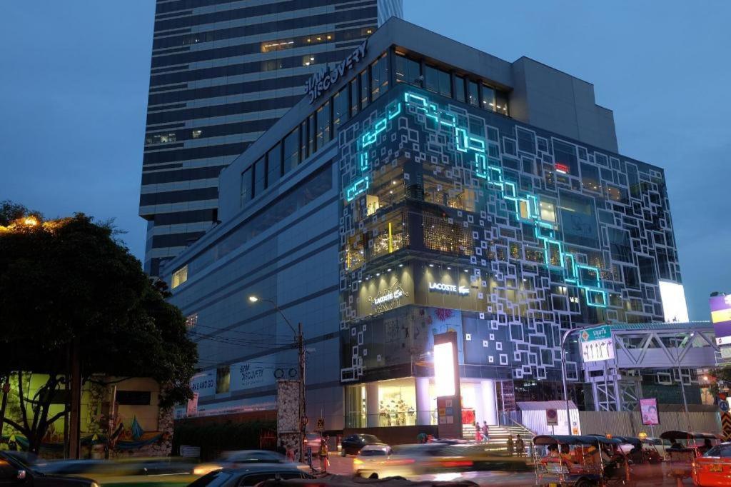 Oyo 480 Lemon Siam Hostel Bangkok Exteriör bild